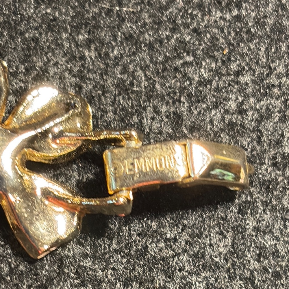 Floral Gold Bracelet - Picture 3 of 6